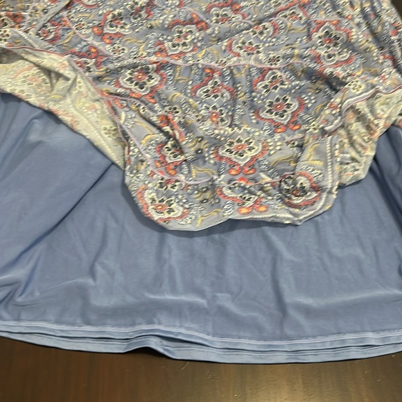 Max Studio Tiered Sleeveless V-Neck Paisley Print Stretch Midi Dress Size - Picture 12 of 14